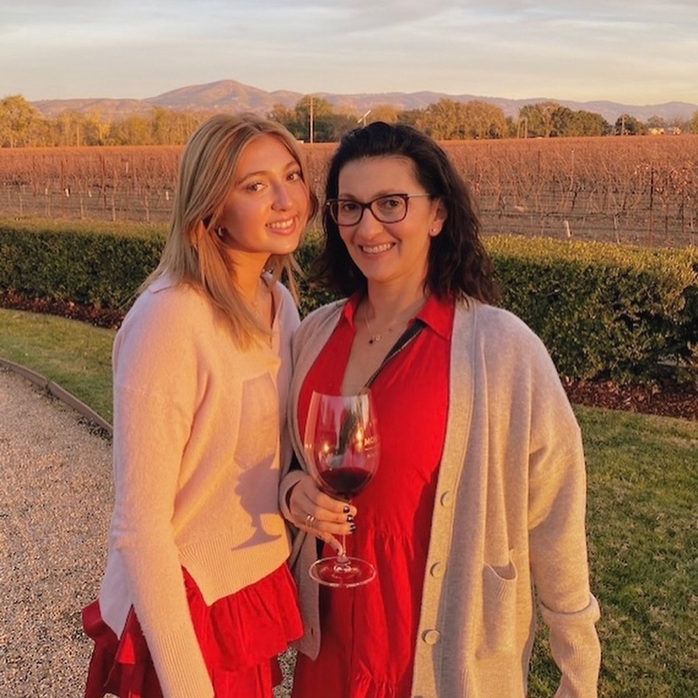 Meet your Posher, Lucia